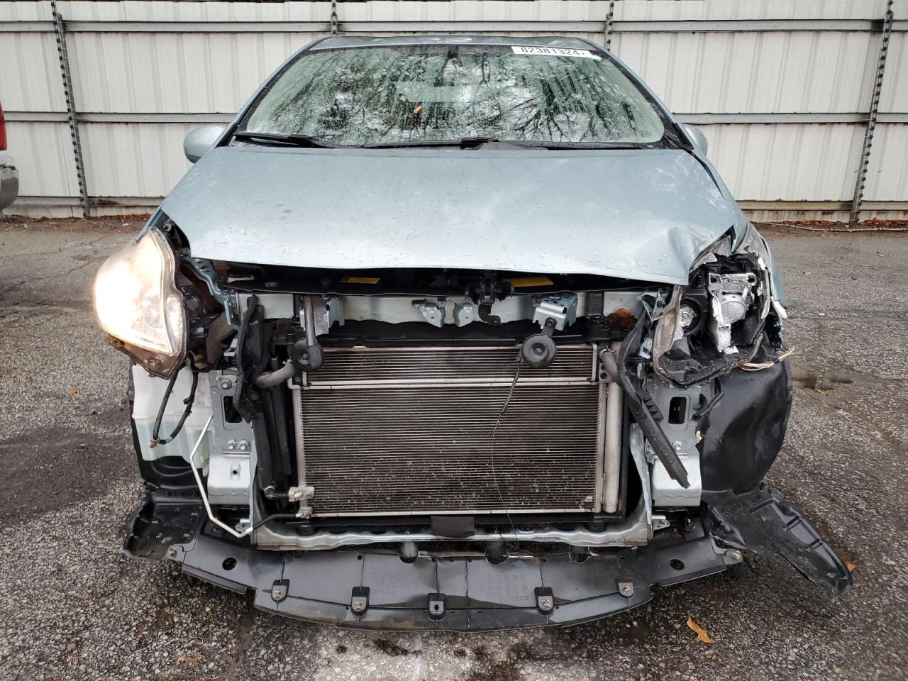 2012 Toyota Prius - Image 5