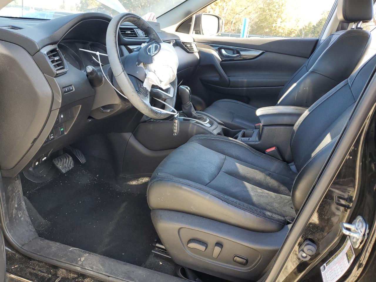 2019 Nissan Rogue - Image 7