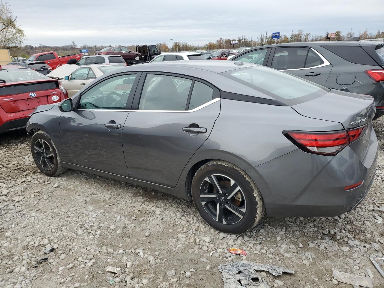 2024 Nissan Sentra - Image 2