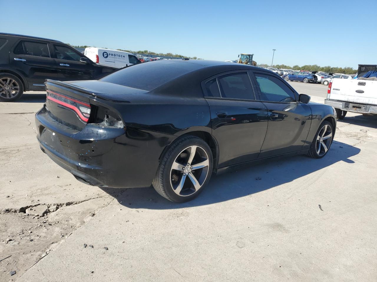 2015 Dodge Charger - Image 3