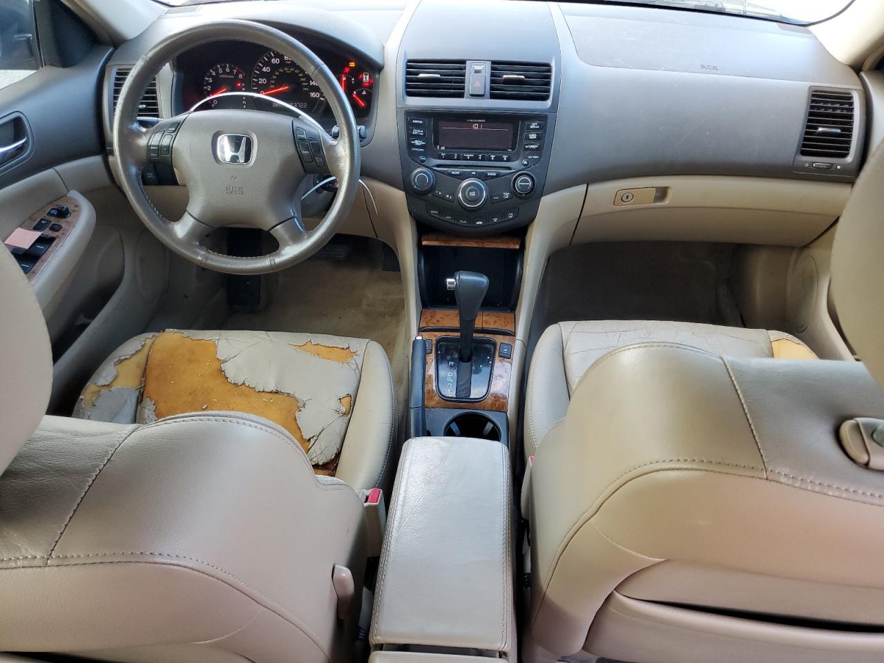 2004 Honda Accord - Image 8