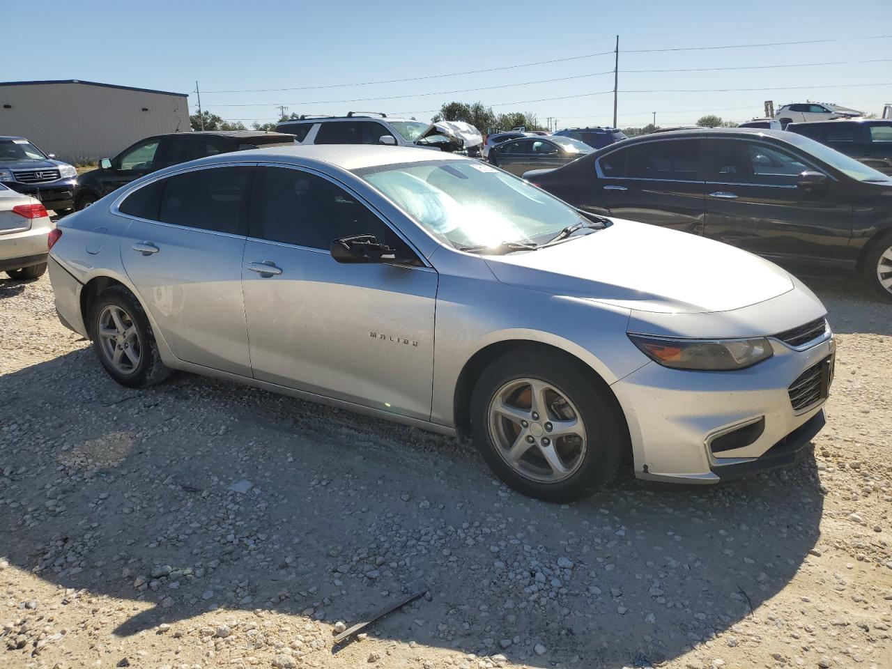 2017 Chevrolet Malibu - Image 4