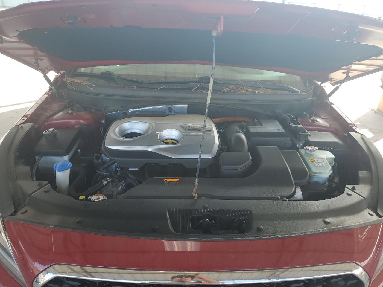 2016 Hyundai Sonata - Image 11