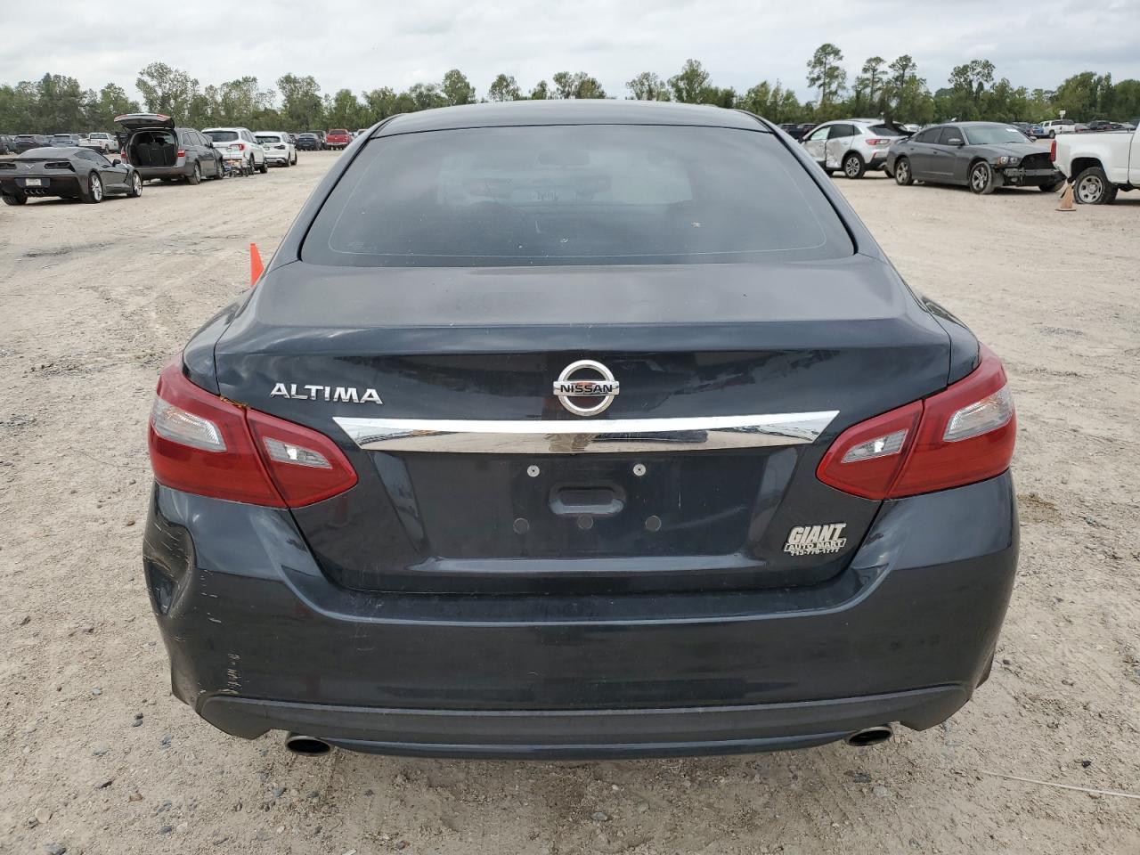 2018 Nissan Altima - Image 6