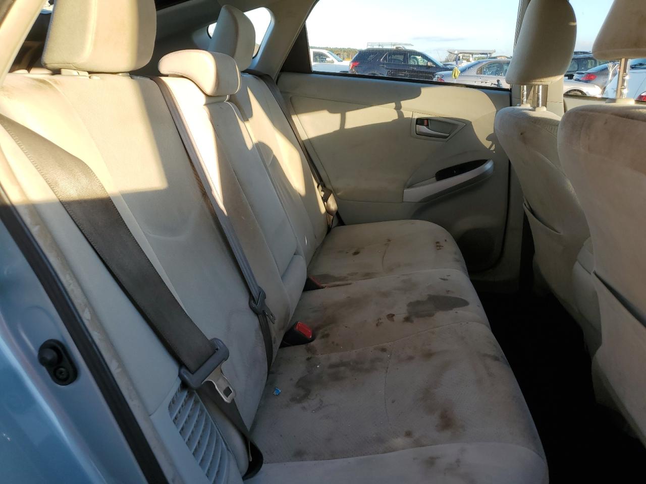 2015 Toyota Prius - Image 10
