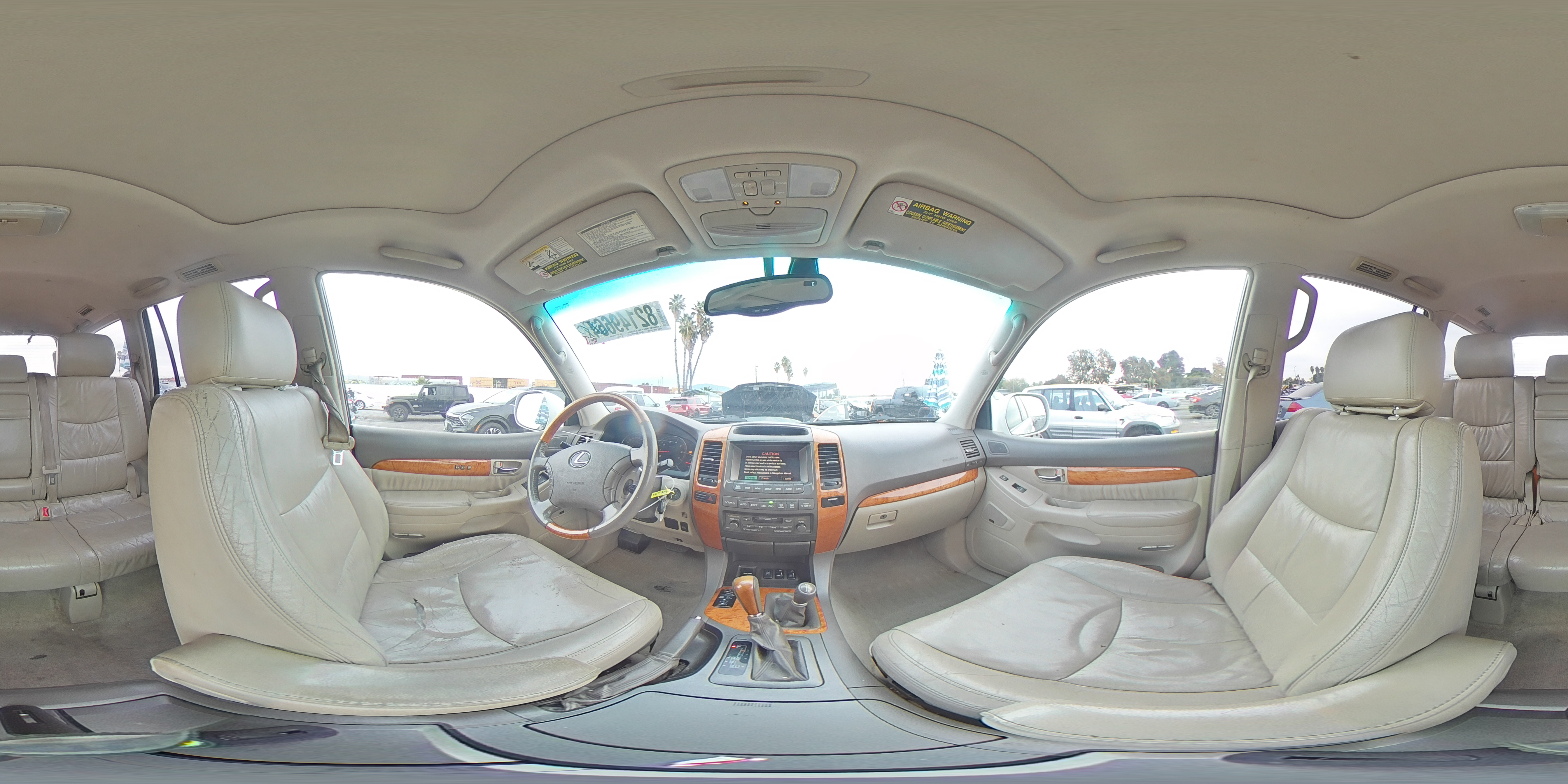 2004 Lexus GX - Image 13