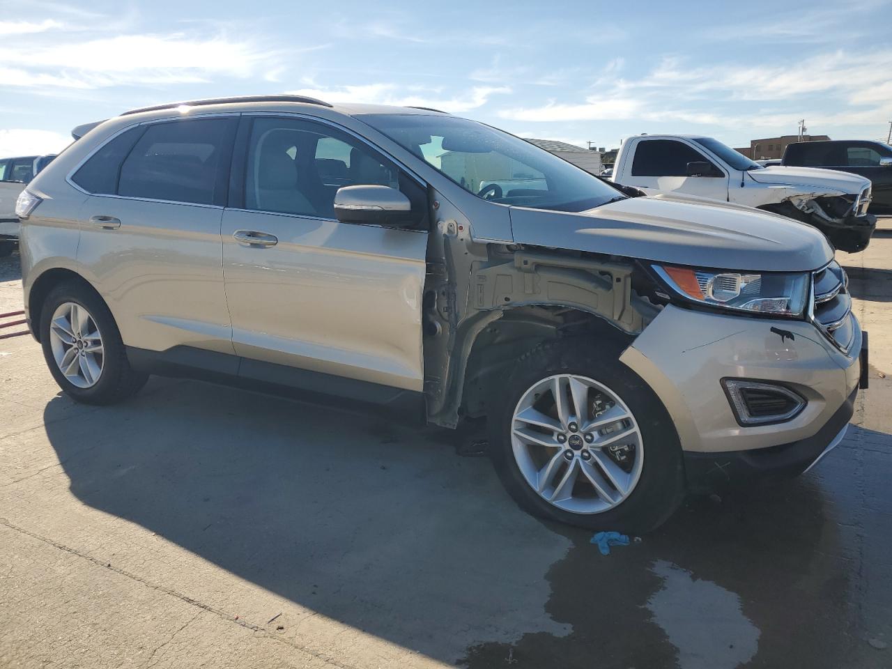 VIN 2FMPK3J9XJBB38499 2018 FORD EDGE no.4