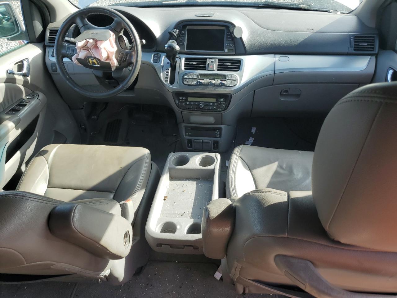 2008 Honda Odyssey - Image 8