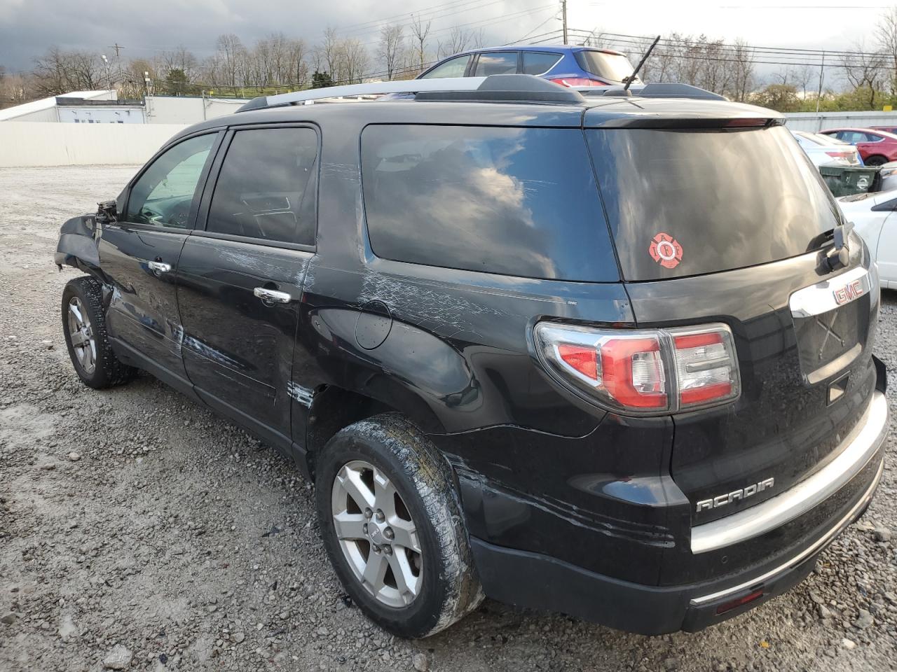 2013 GMC Acadia - Image 2