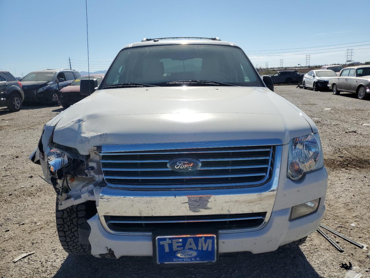 2010 Ford Explorer - Image 5
