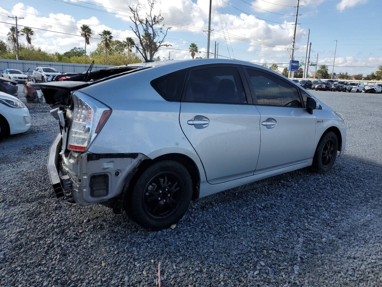 2010 Toyota Prius - Image 3