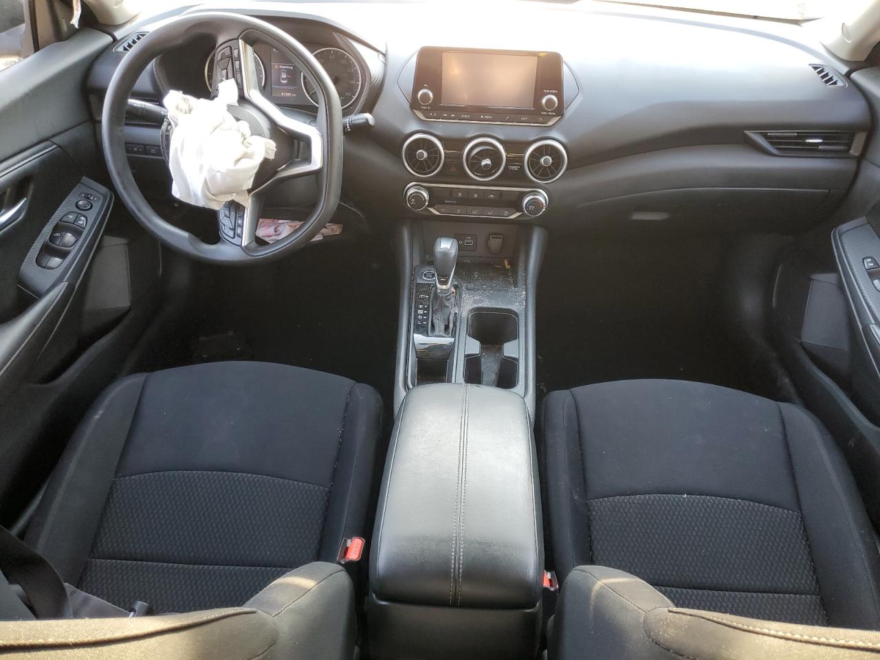 2021 Nissan Sentra - Image 8