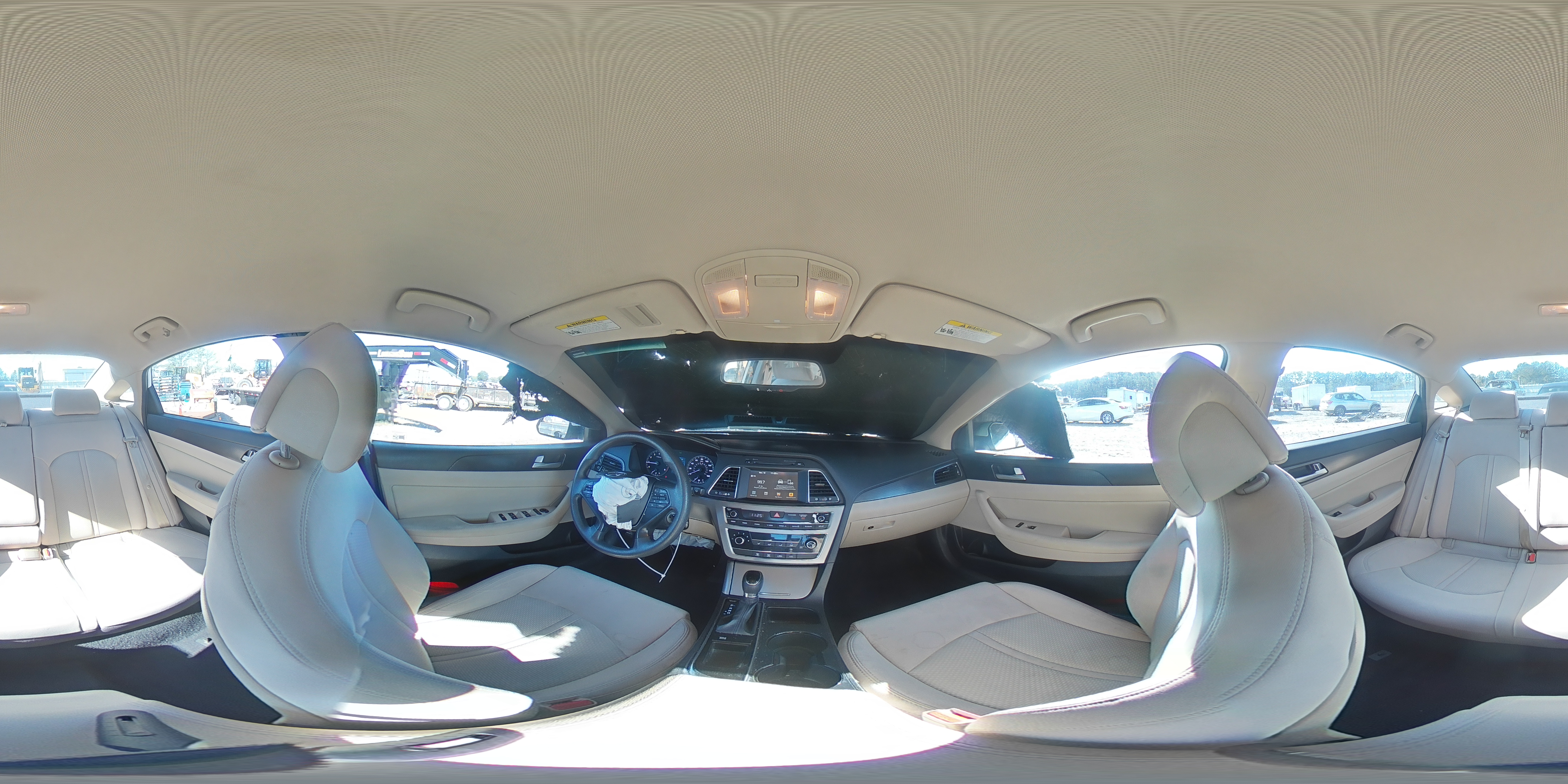 2017 Hyundai Sonata - Image 13