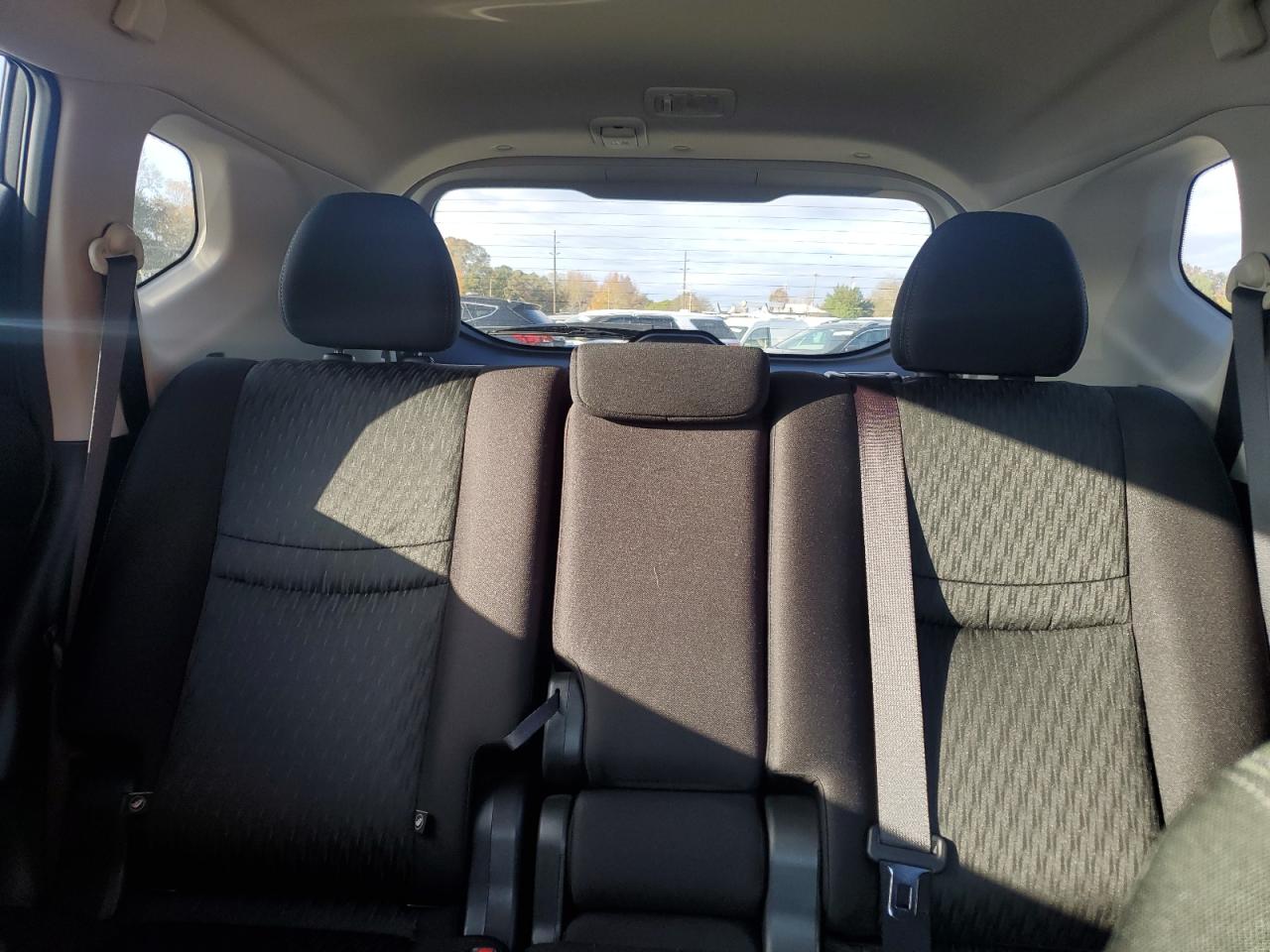 2020 Nissan Rogue - Image 10