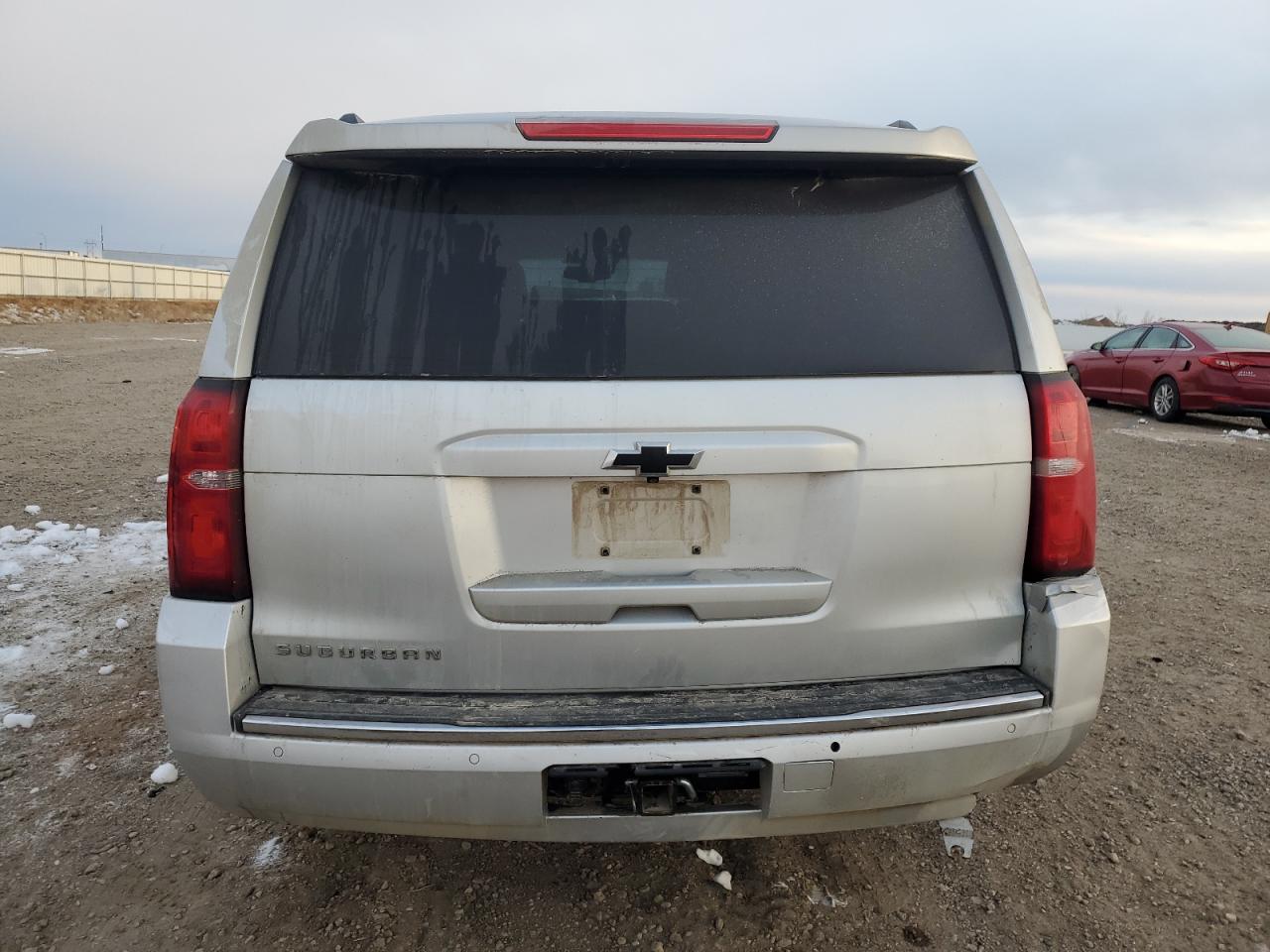 2015 Chevrolet Suburban - Image 6