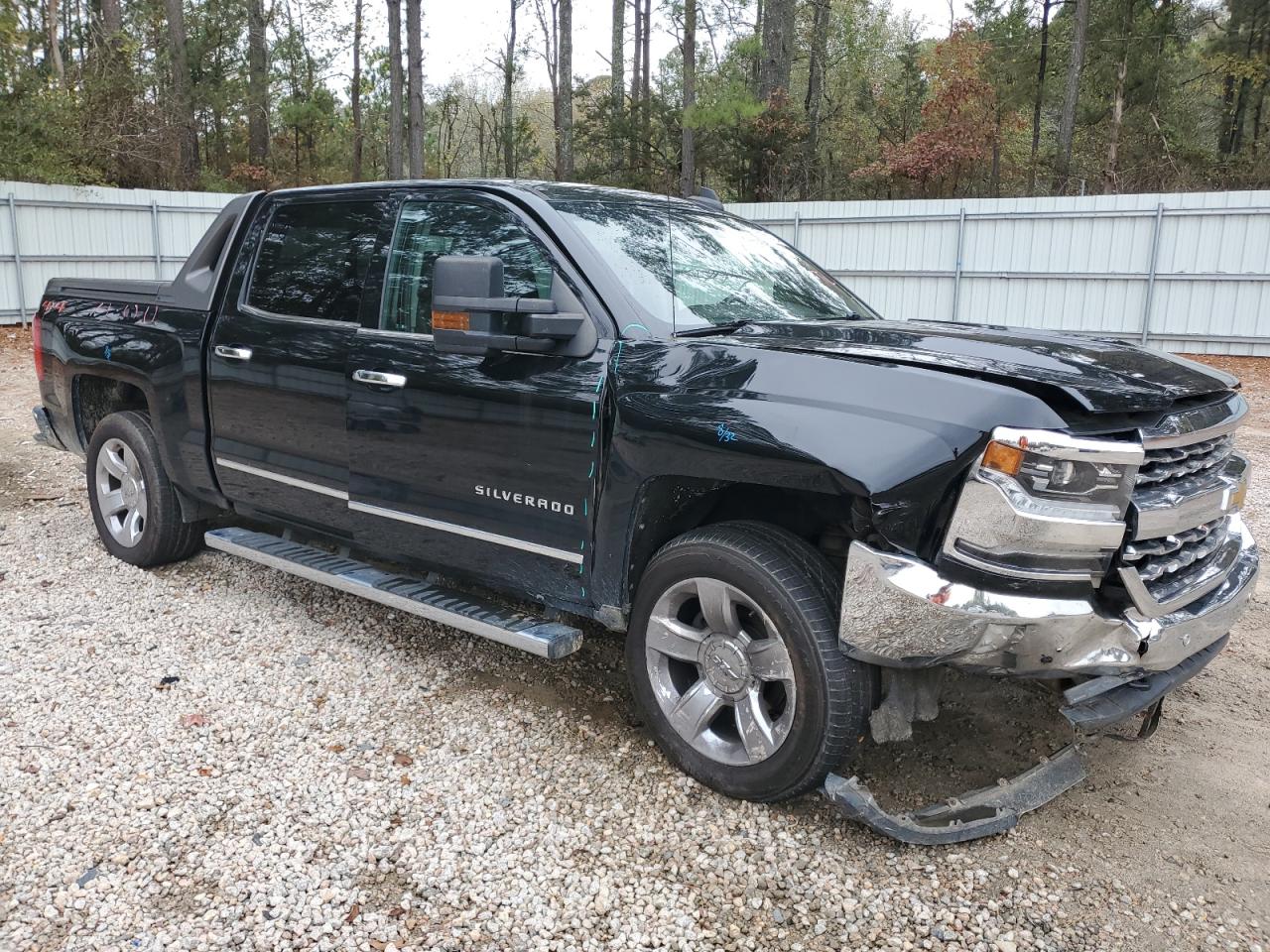 2018 Chevrolet Silverado - Image 4