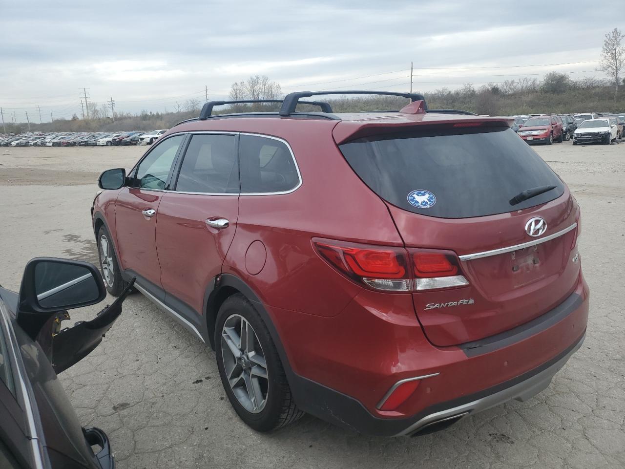 2018 Hyundai Santa Fe - Image 2