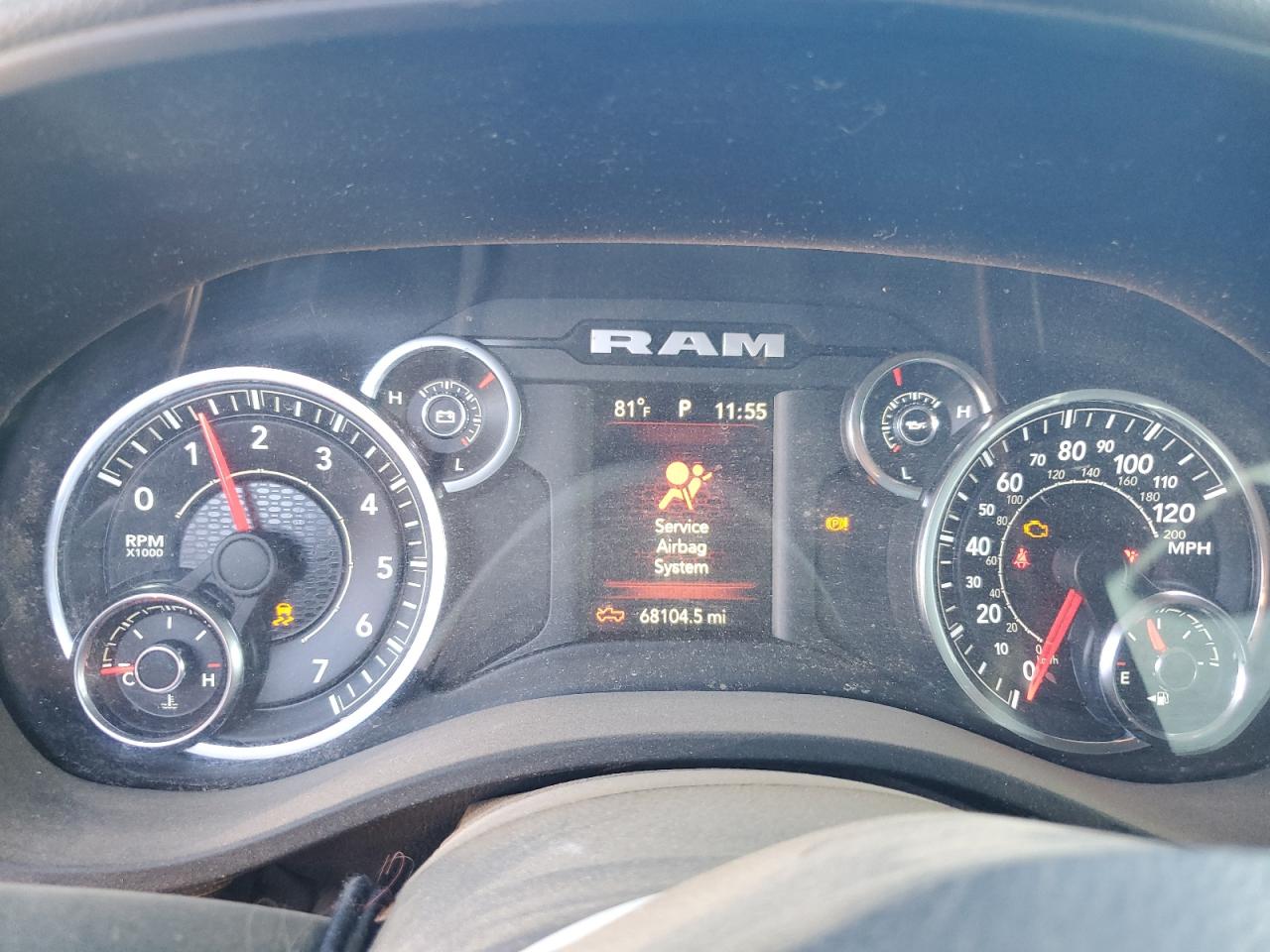 2021 RAM 1500 - Image 9