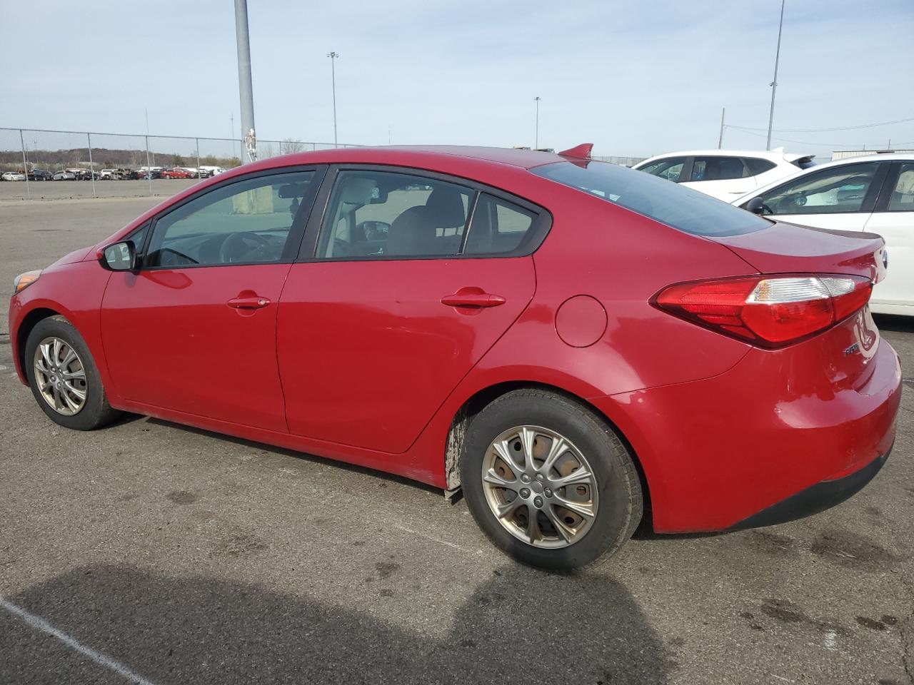 VIN KNAFK4A61G5510611 2016 KIA FORTE no.2