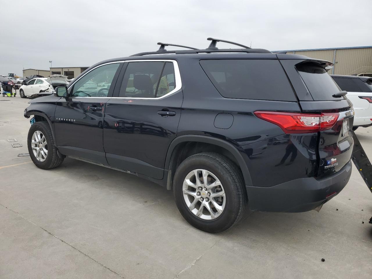 VIN 1GNERGKW1LJ171142 2020 CHEVROLET TRAVERSE no.2