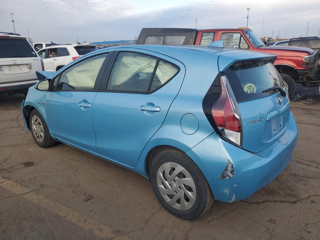 VIN JTDKDTB36G1118371 2016 TOYOTA PRIUS no.2