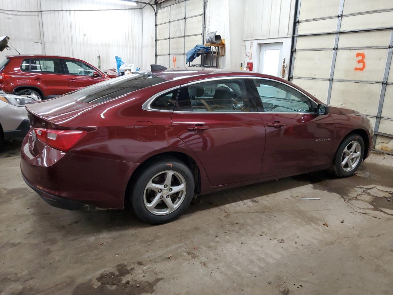 2016 Chevrolet Malibu - Image 3