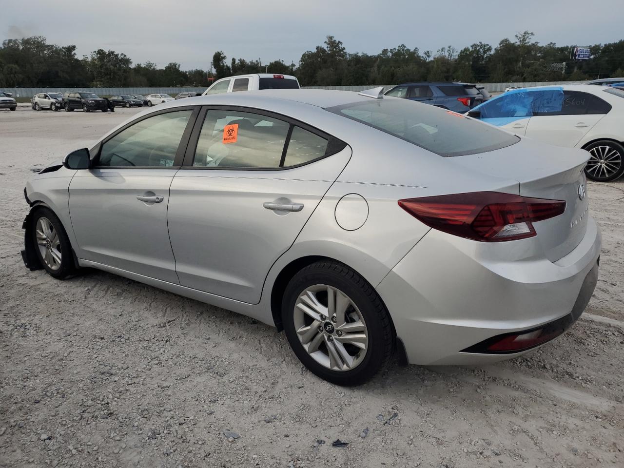 2019 Hyundai Elantra - Image 2