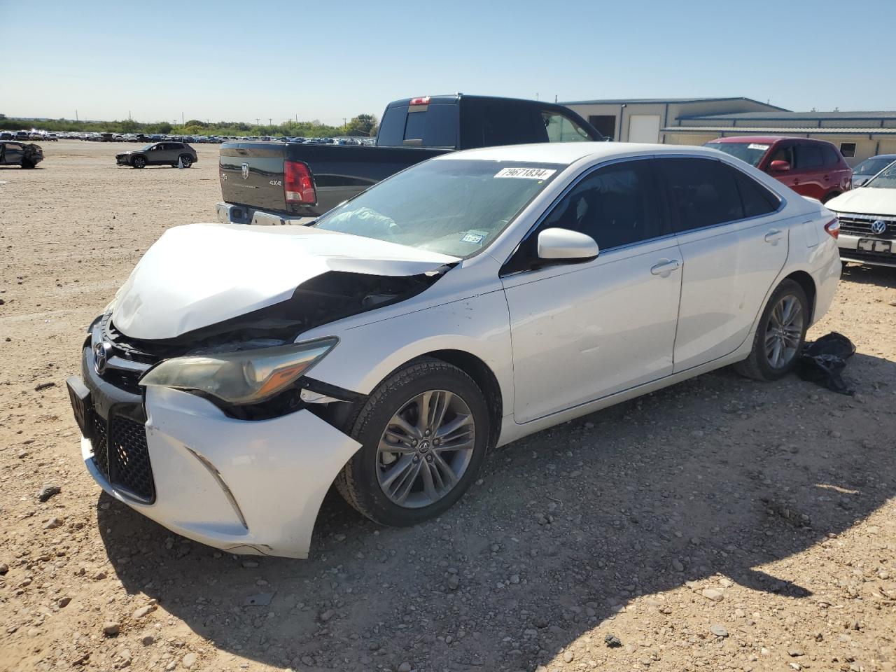 2016 TOYOTA CAMRY