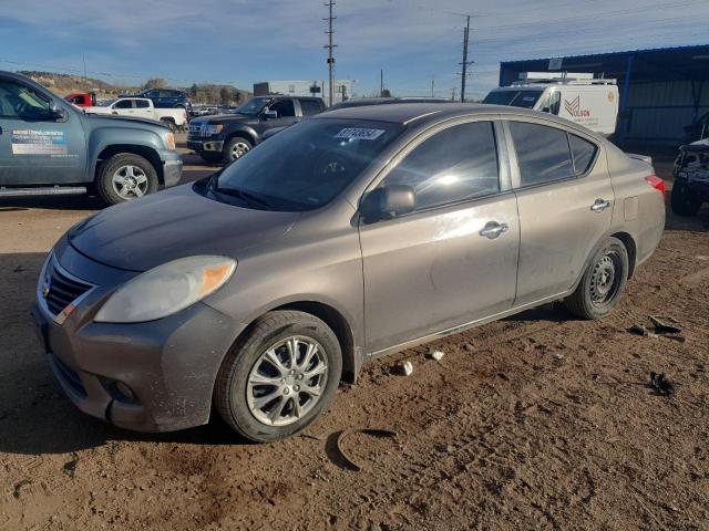  NISSAN VERSA 2013 Серый