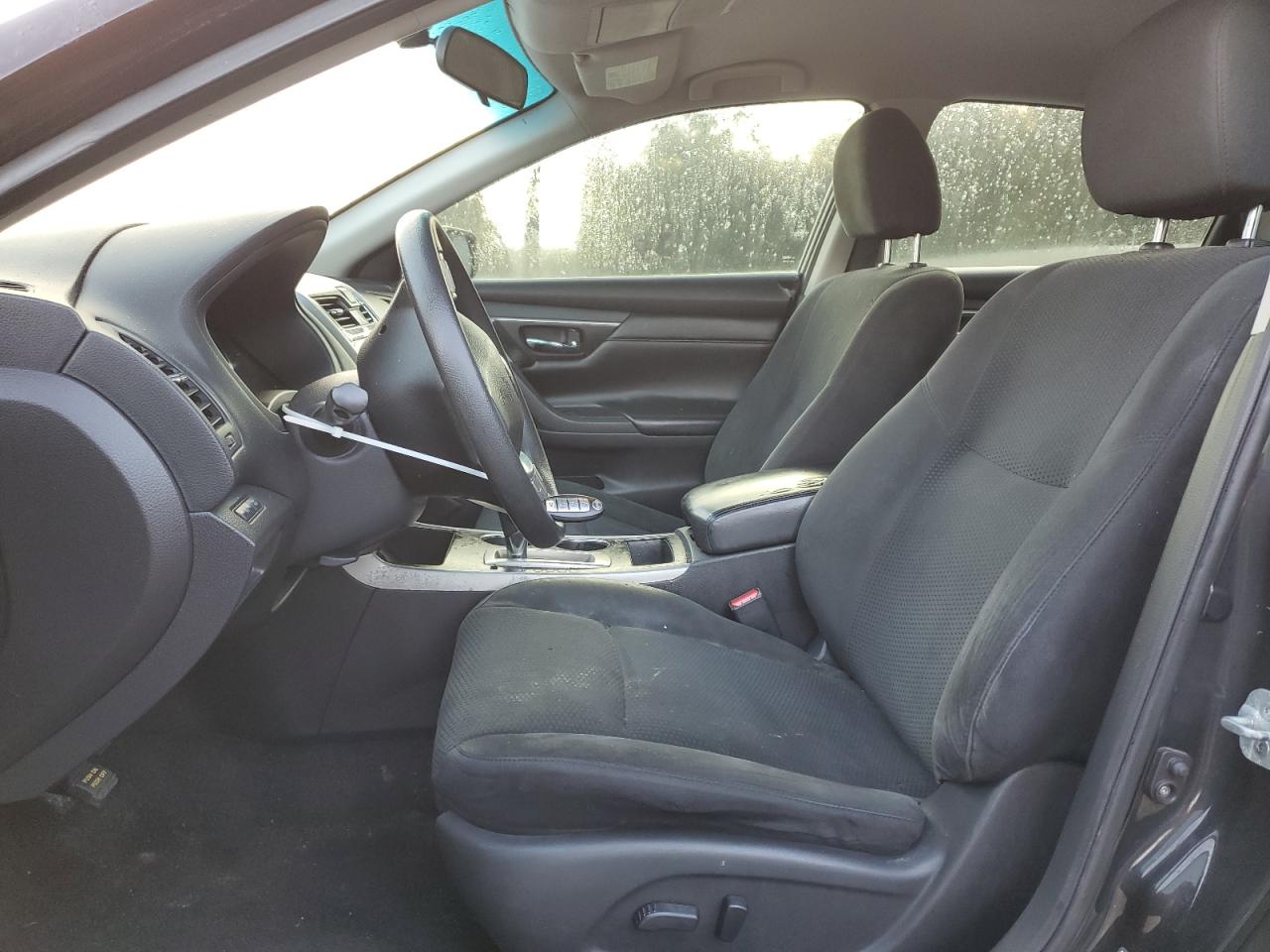 2015 Nissan Altima - Image 7