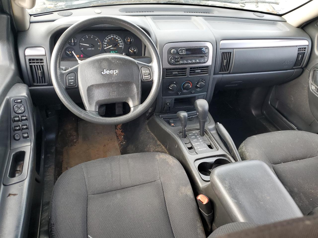 2004 Jeep Grand Cherokee - Image 8