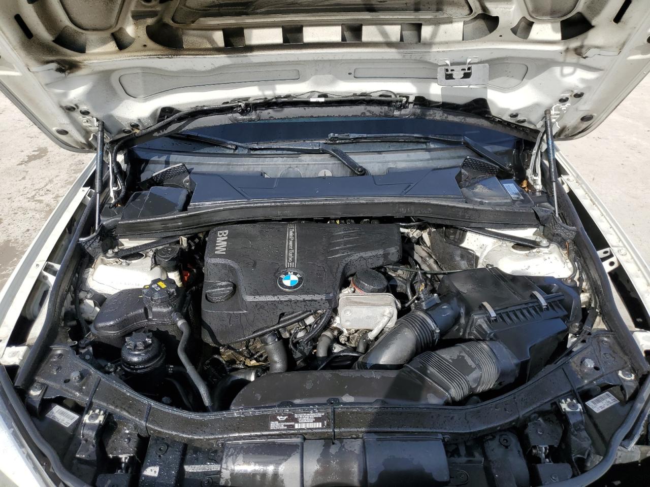 2015 BMW X1 xDrive28I VIN: WBAVL1C5XFVY35039 Lot: 79098294