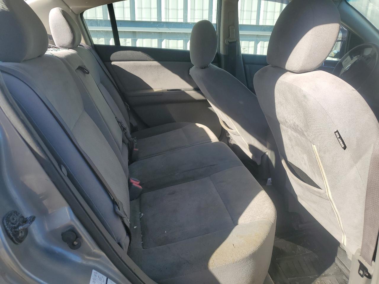 2009 Nissan Sentra - Image 10