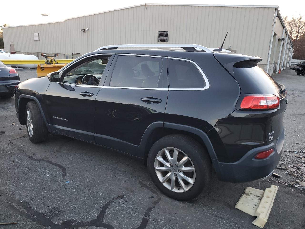 2016 Jeep Grand Cherokee - Image 2