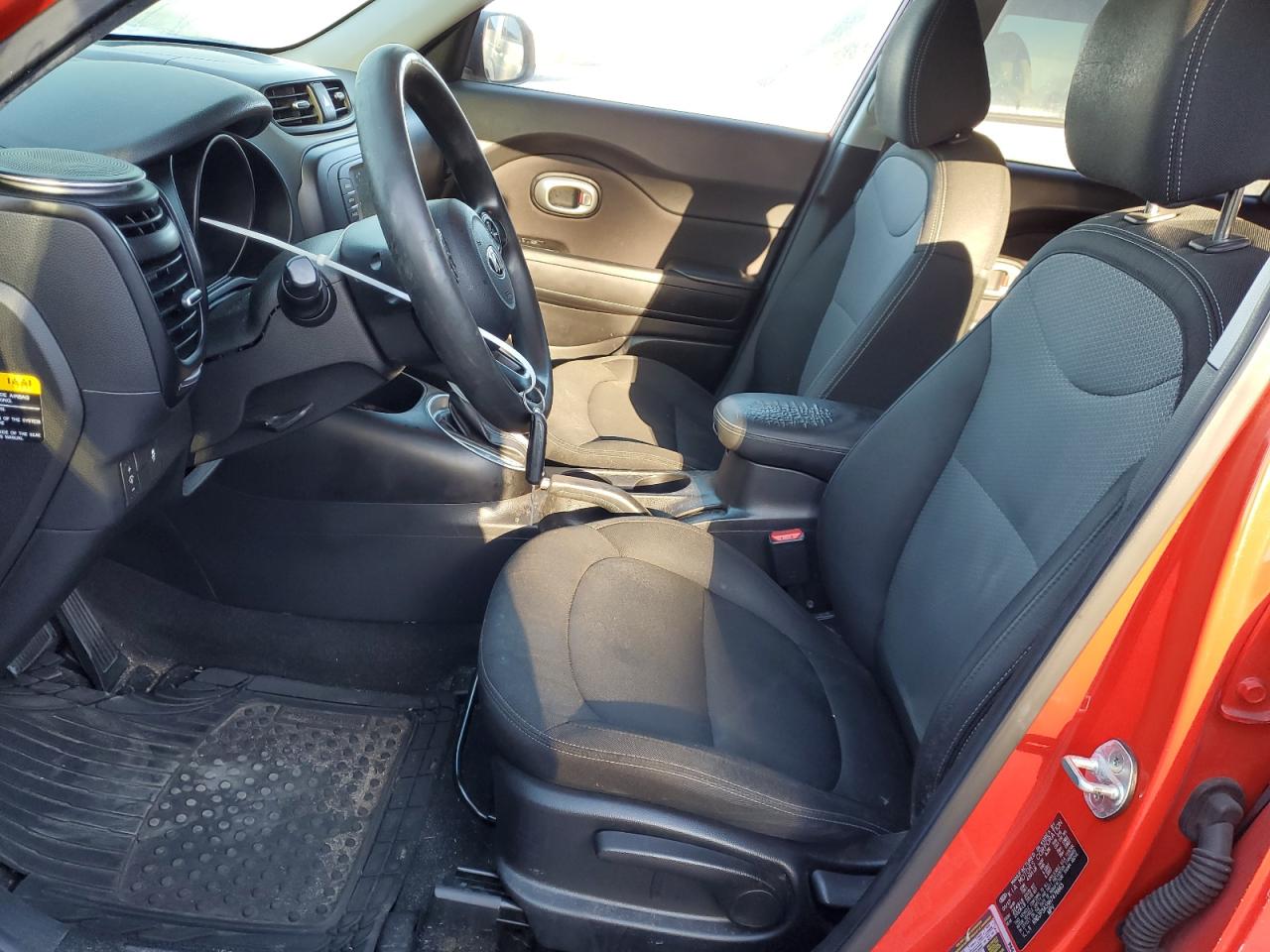 2017 Kia Soul + VIN: KNDJP3A59H7476665 Lot: 81926184