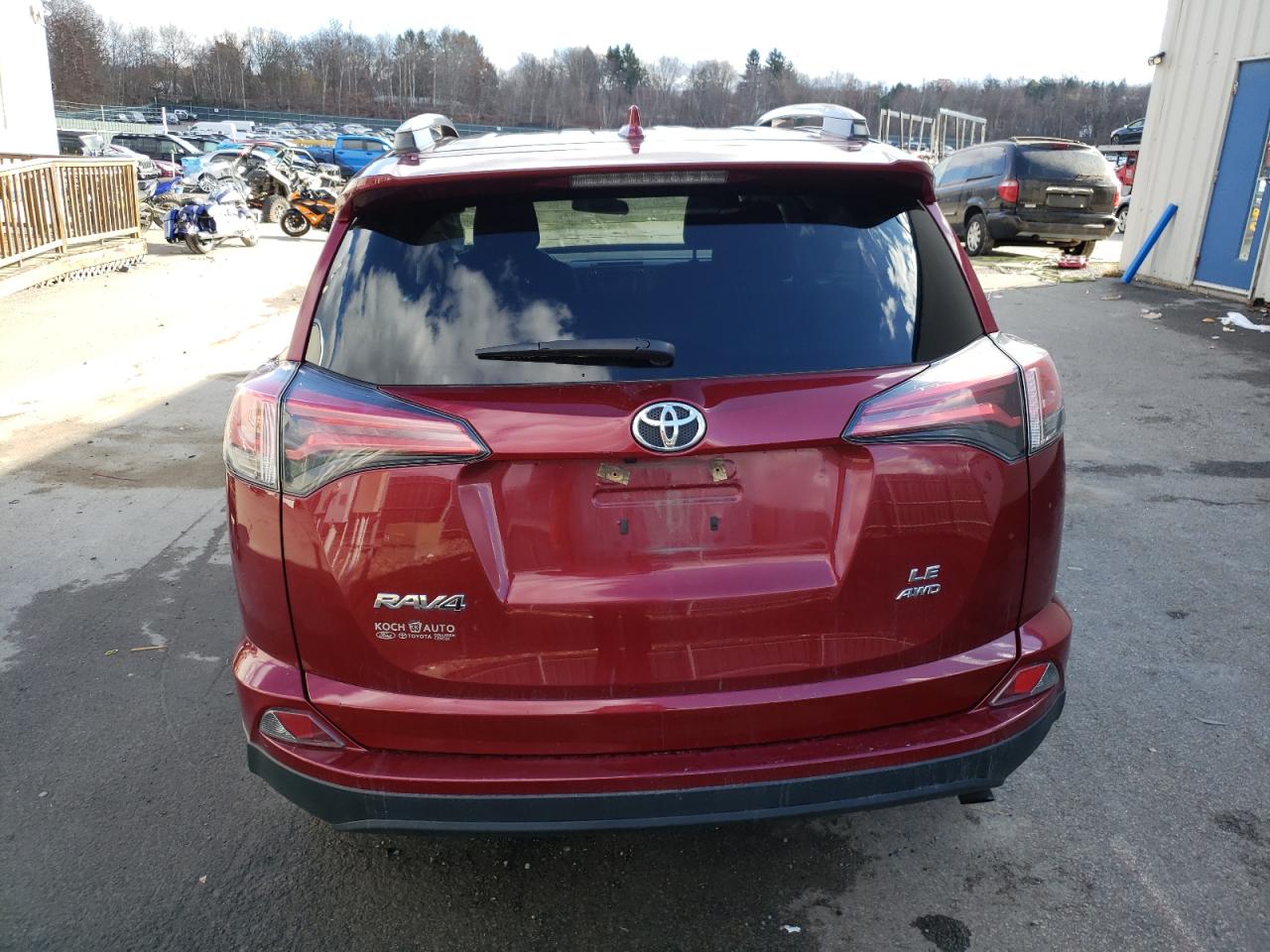 2018 Toyota Rav4 Le VIN: 2T3BFREV9JW826987 Lot: 79913874