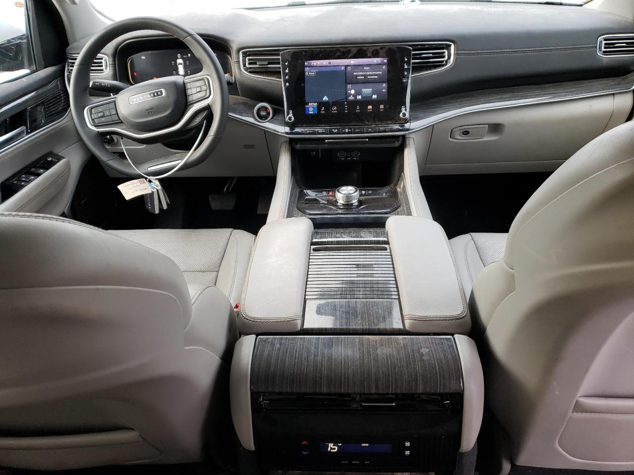 2022 Jeep Grand Wagoneer - Image 8