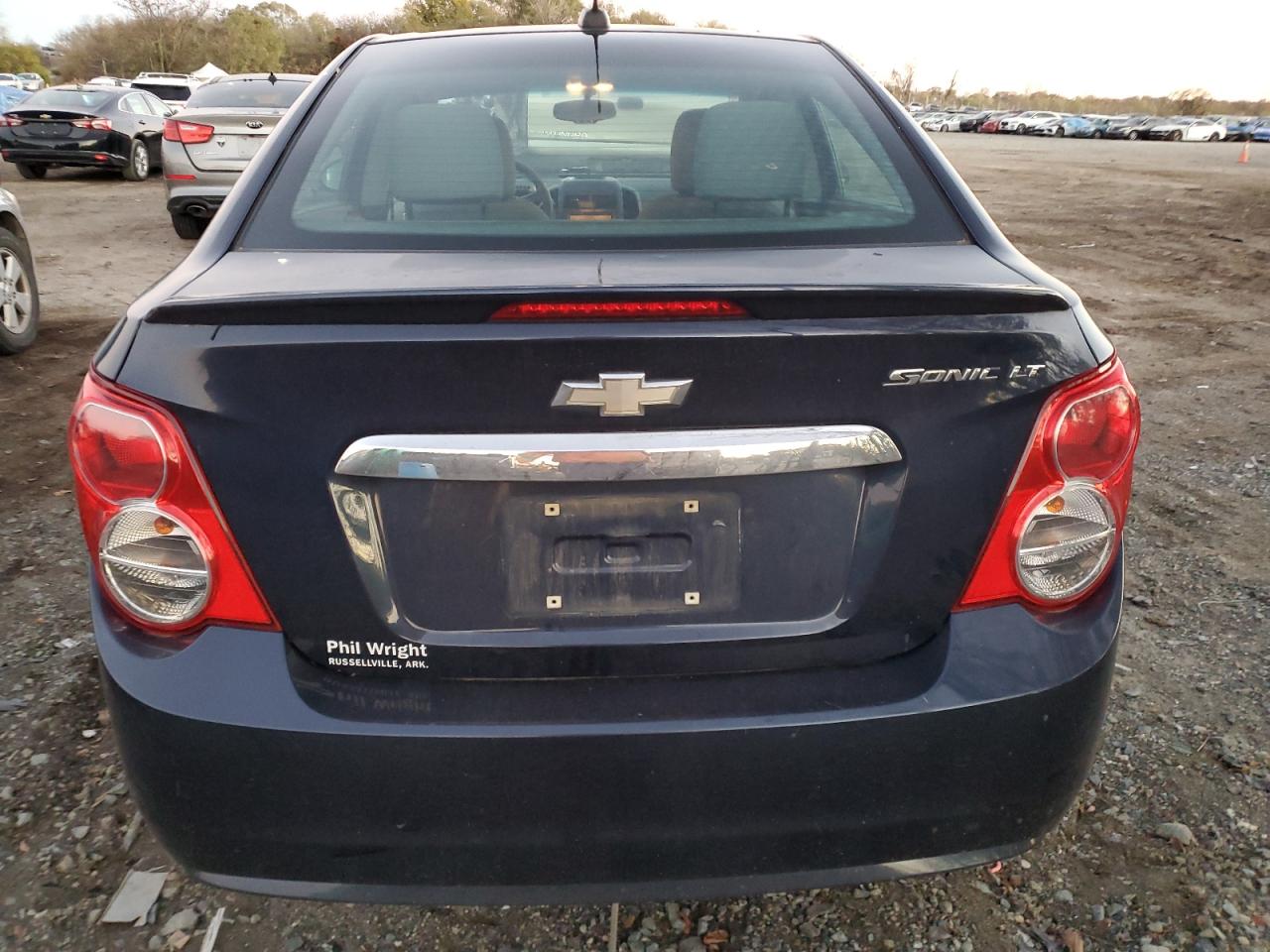 VIN 1G1JC5SH8F4139542 2015 CHEVROLET SONIC no.6