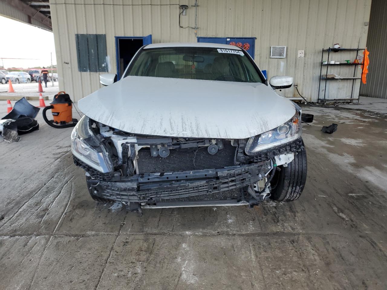 2017 Honda Accord - Image 5