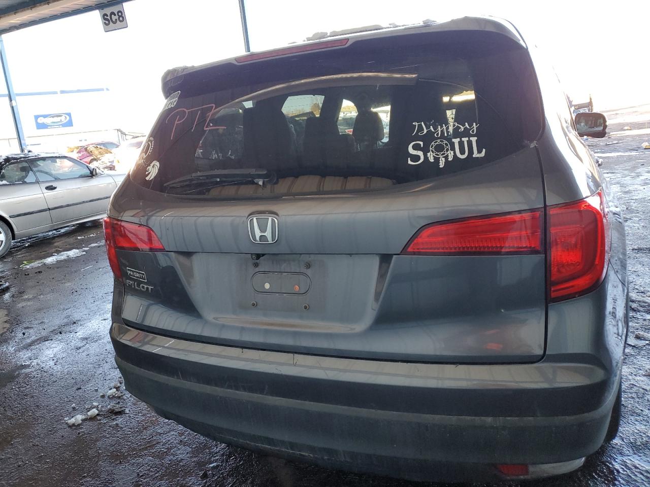 2017 Honda Pilot - Image 6