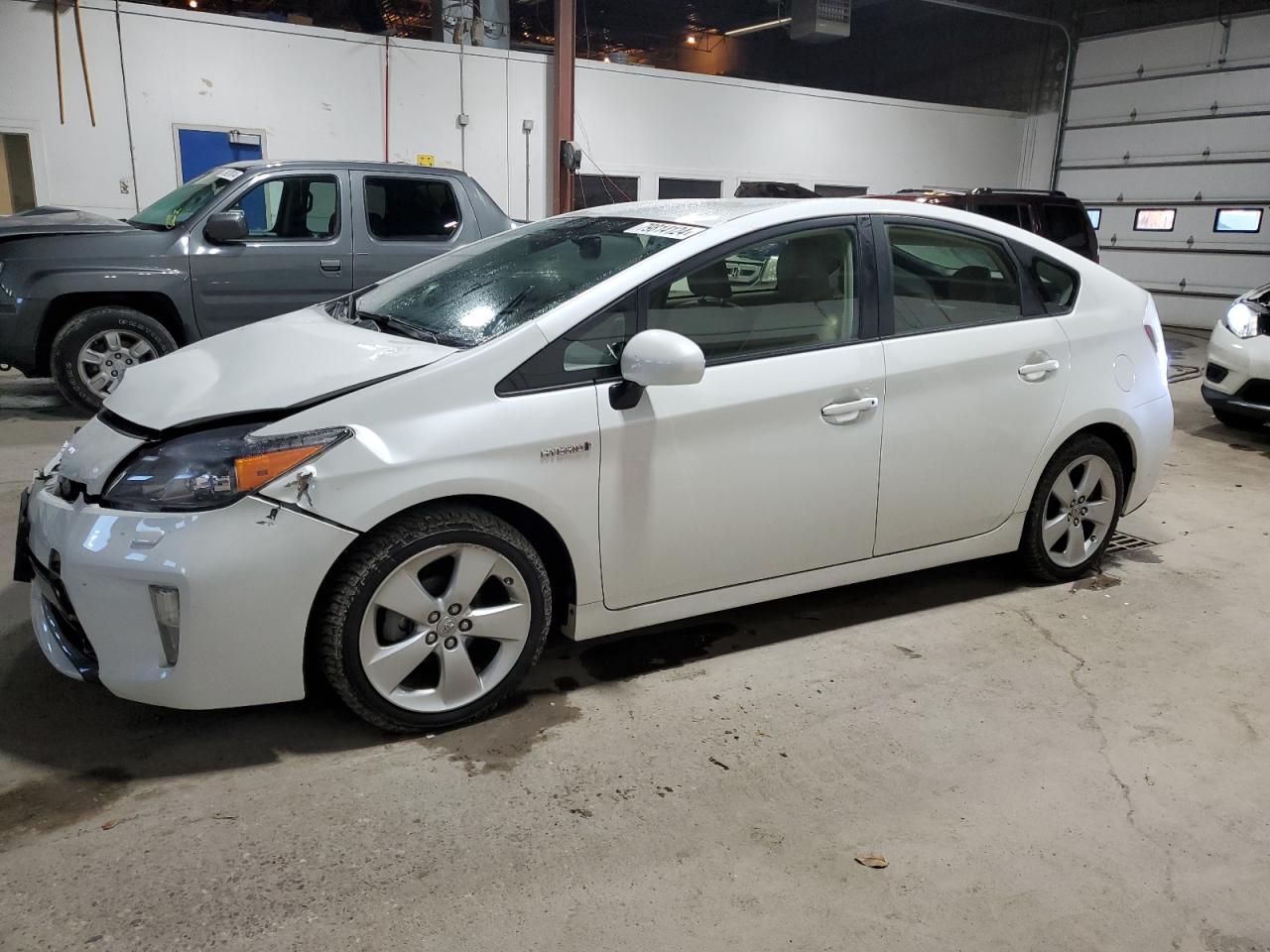 VIN JTDKN3DU6D1627634 2013 TOYOTA PRIUS no.1