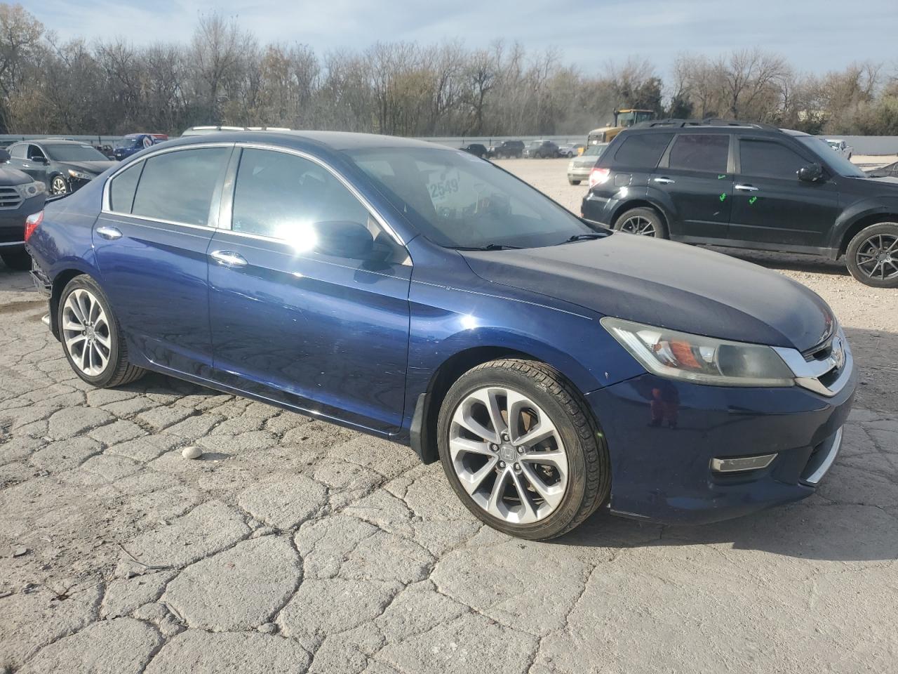 2013 Honda Accord - Image 4