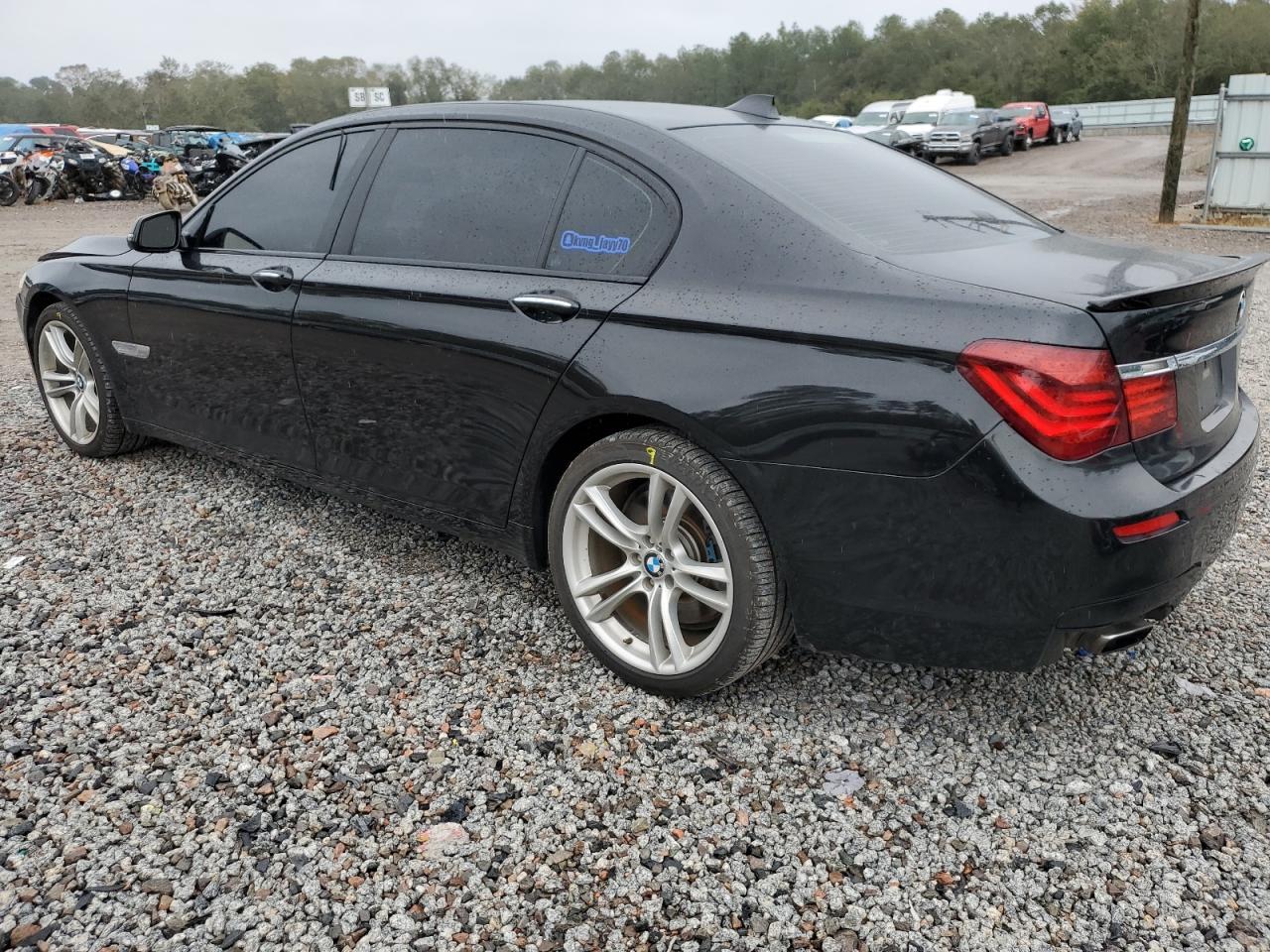 2013 BMW 7er - Image 2