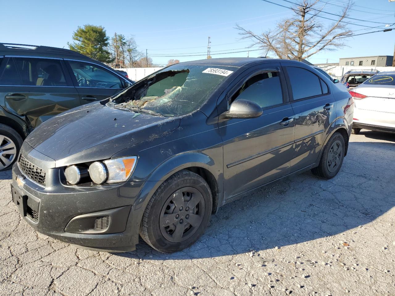 2016 Chevrolet Sonic Ls იყიდება Lexington-ში, KY - Burn