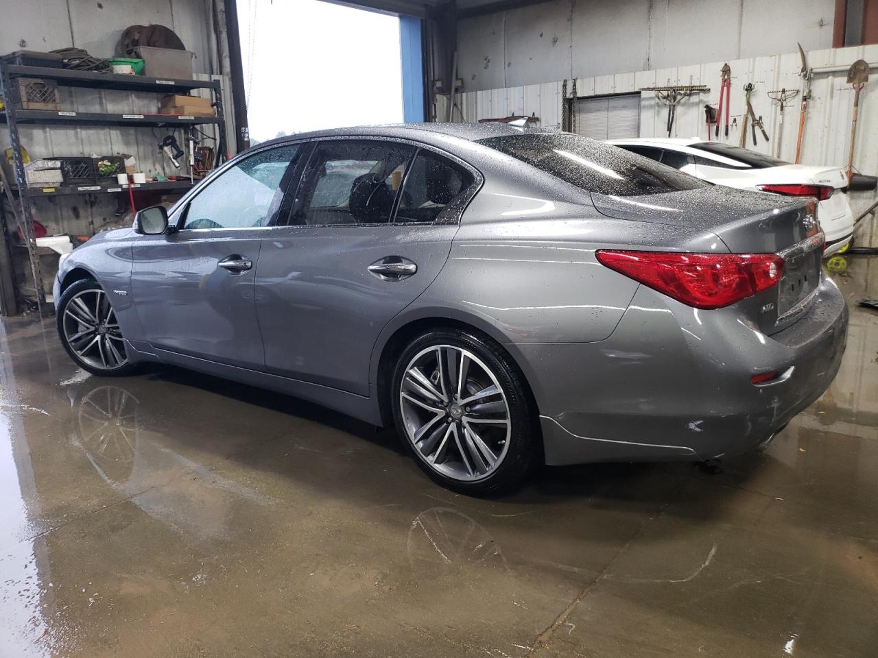 2015 Infiniti Q50 Hybrid Premium VIN: JN1AV7AR0FM850582 Lot: 79017514