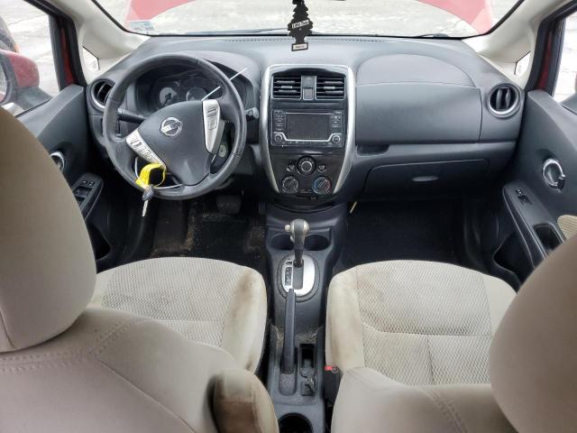  NISSAN VERSA 2015 Красный