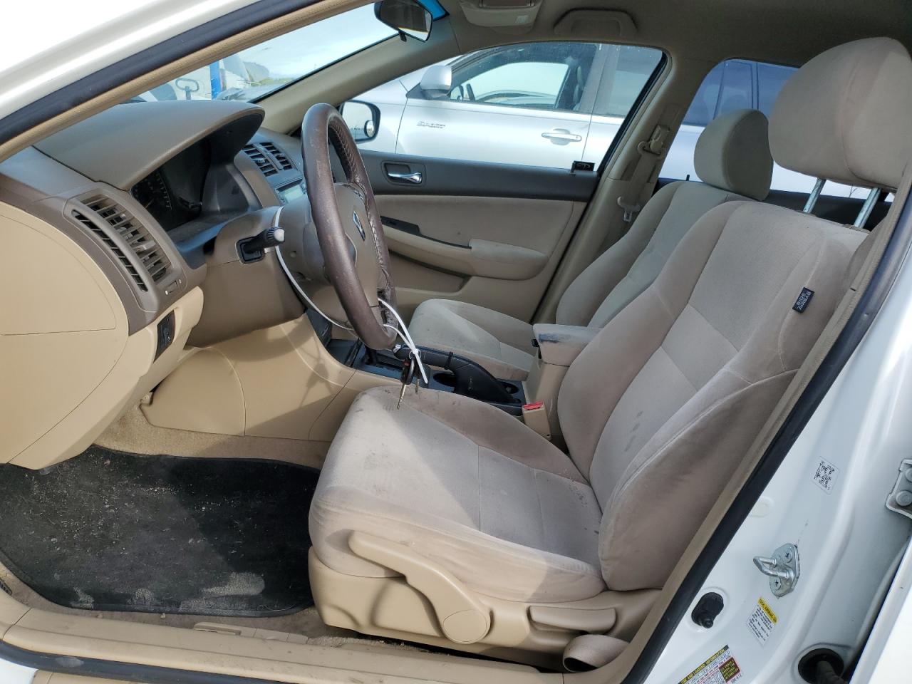 2004 Honda Accord Lx VIN: JHMCM56404C039232 Lot: 79039474