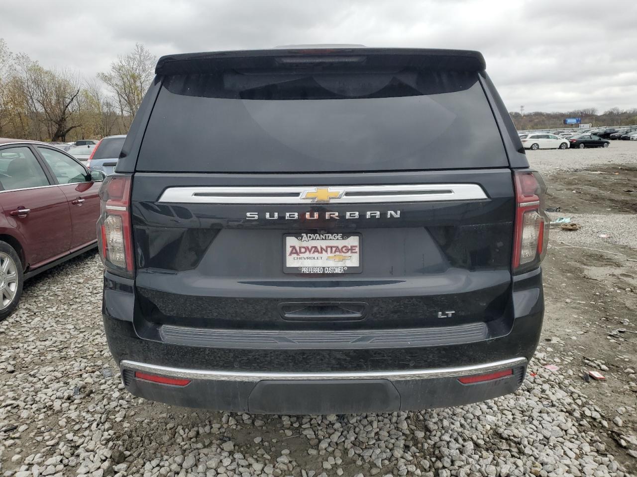 2021 Chevrolet Suburban - Image 6