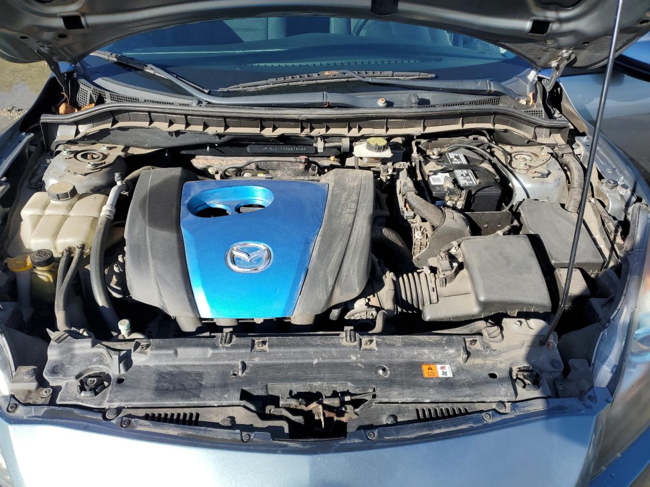 2012 Mazda 3 - Image 11