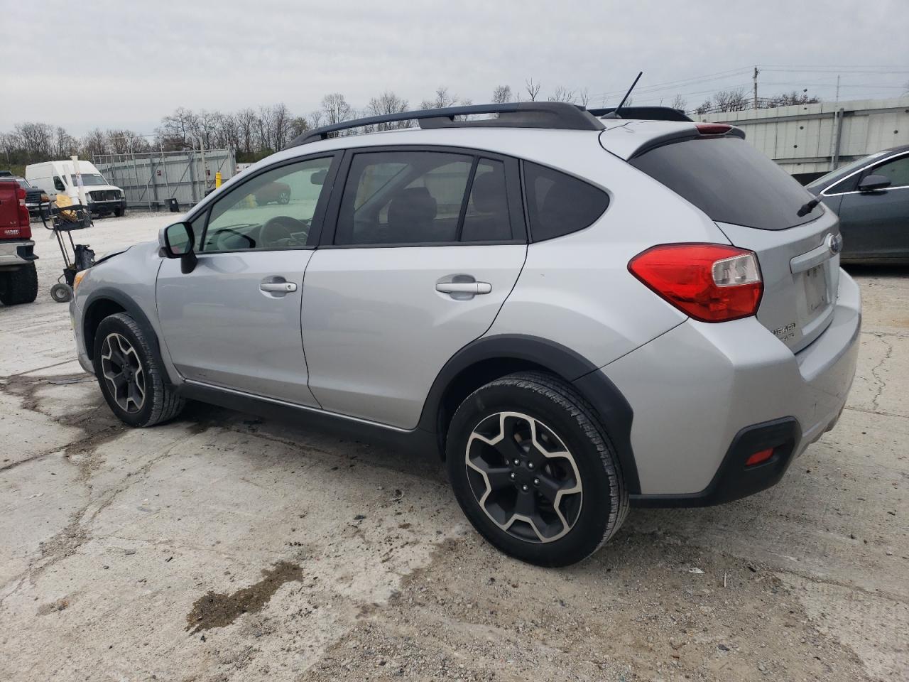 2013 Subaru XV - Image 2